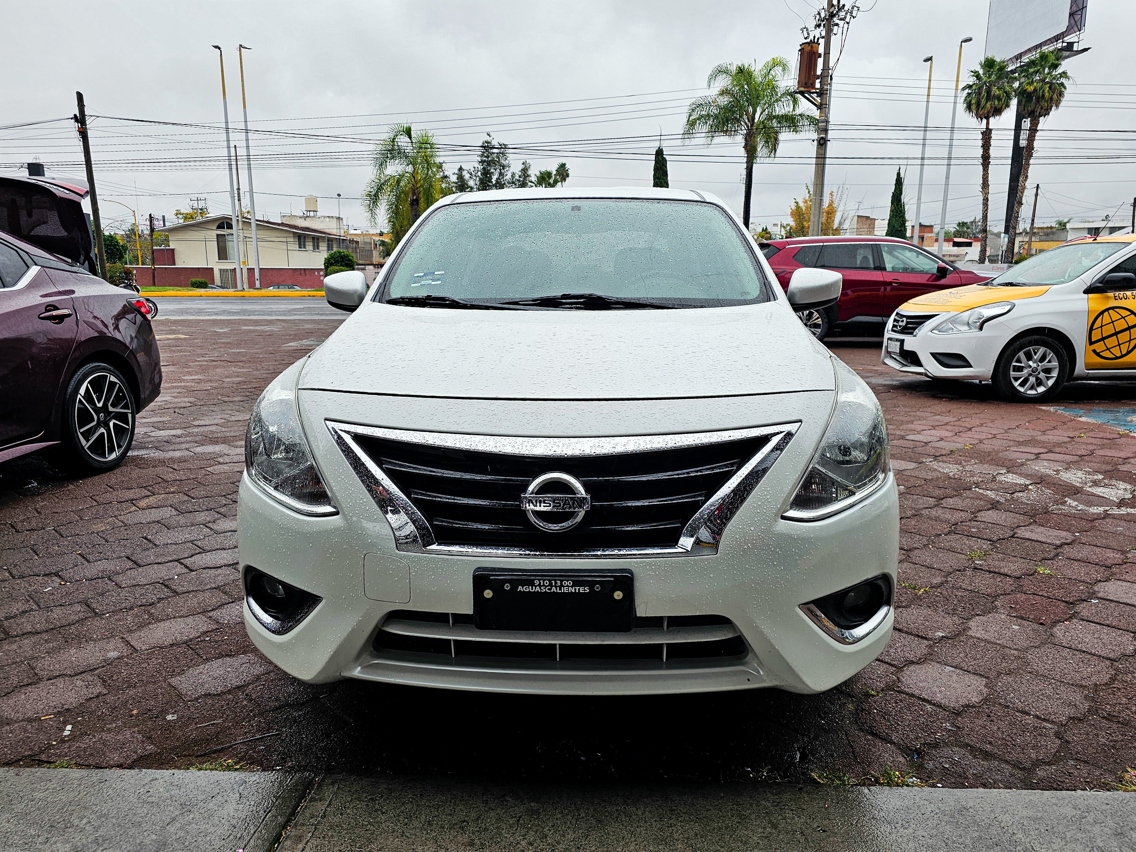 2019 Nissan USADOS Versa 1.6 Advance Mt