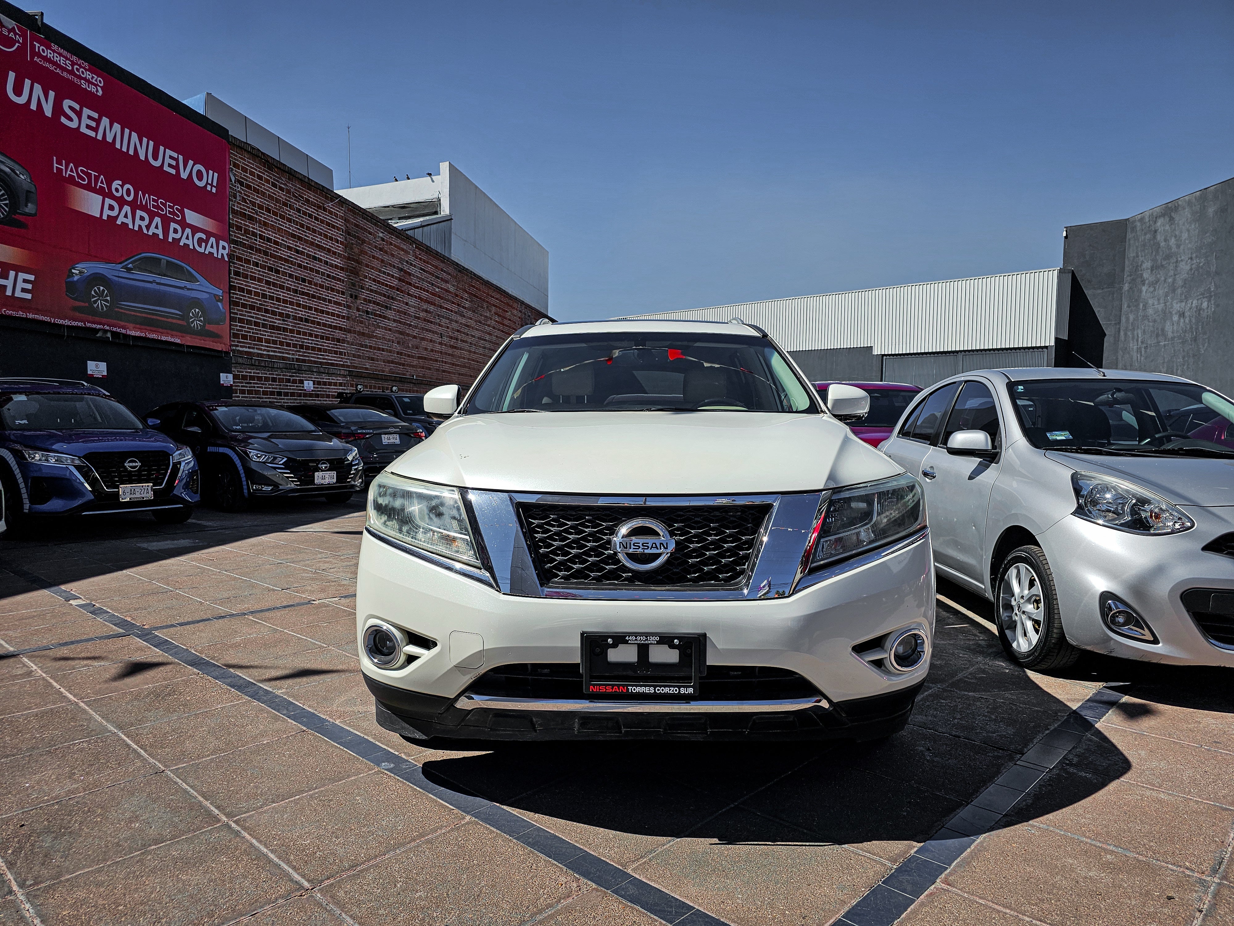 2016 Nissan USADOS Pathfinder 3.5 Exclusive At