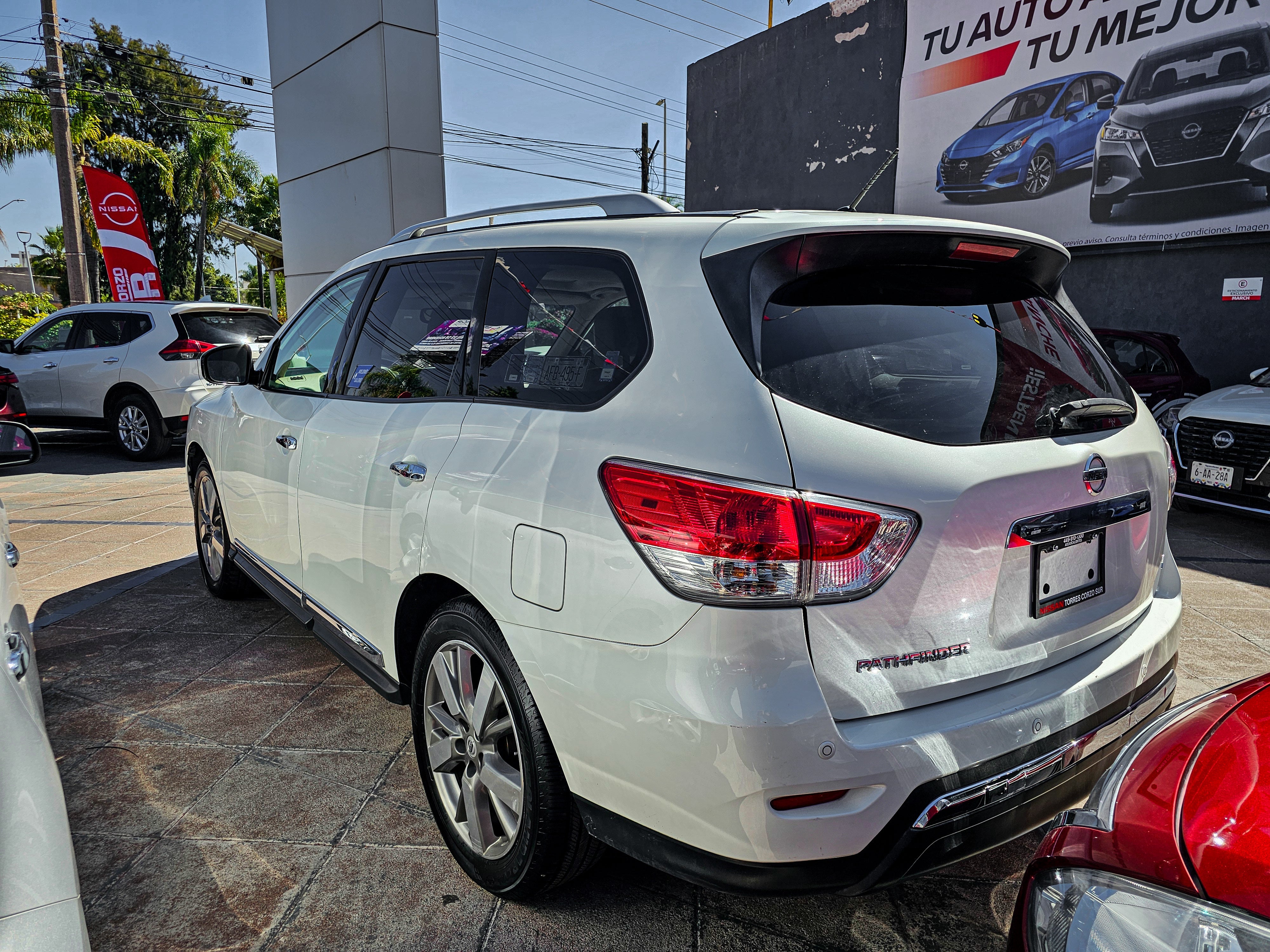 2016 Nissan USADOS Pathfinder 3.5 Exclusive At