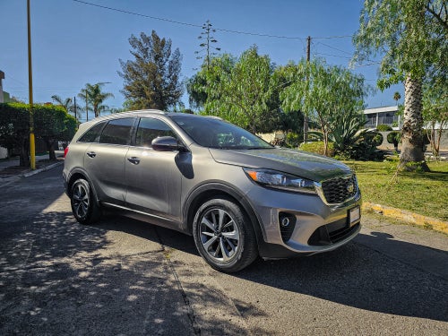 2019 Kia USADOS Sorento 2.4 L4 EX Piel 7 Pasajeros At