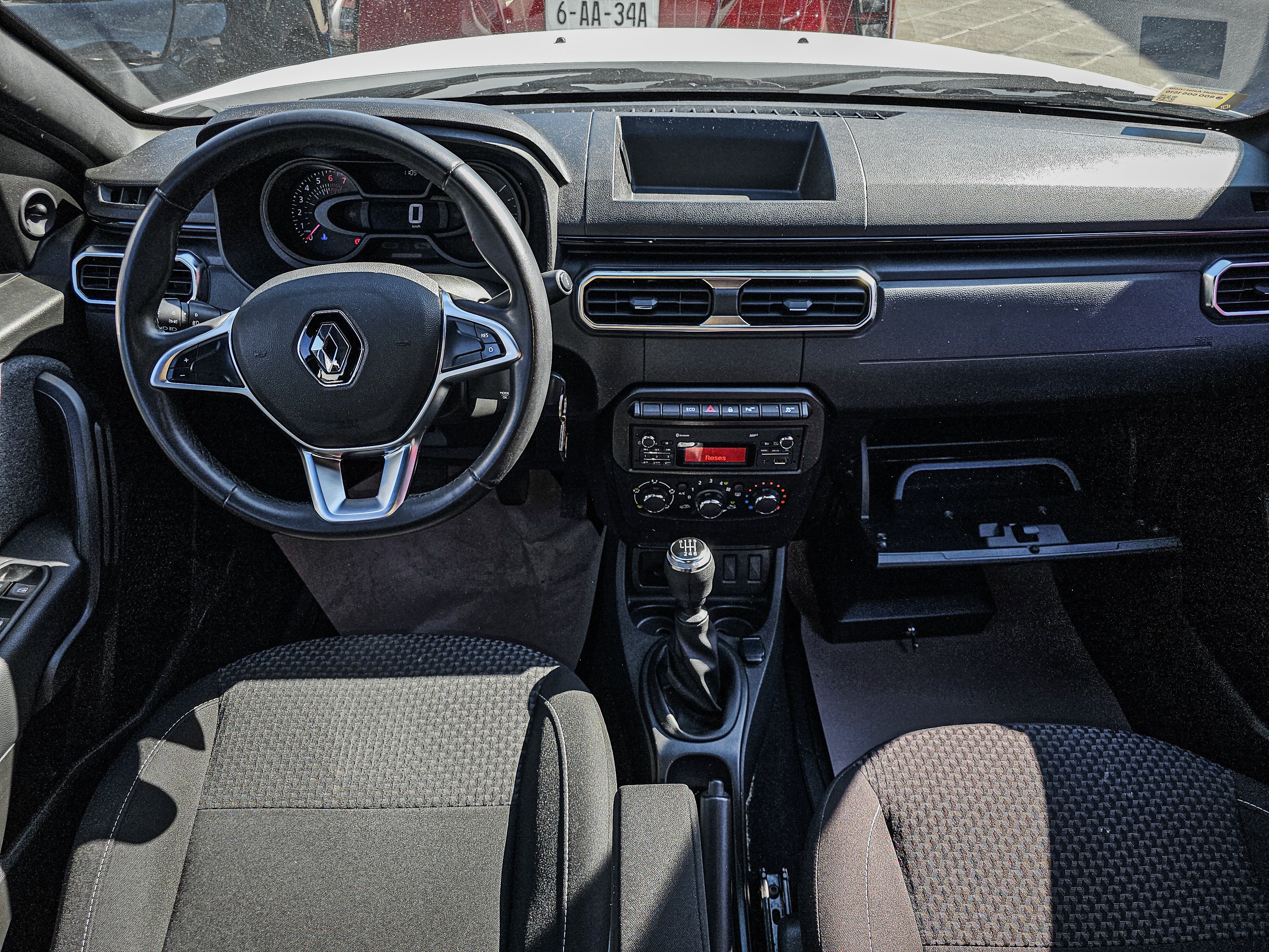 2024 RENAULT USADOS OROCH ZEN TM