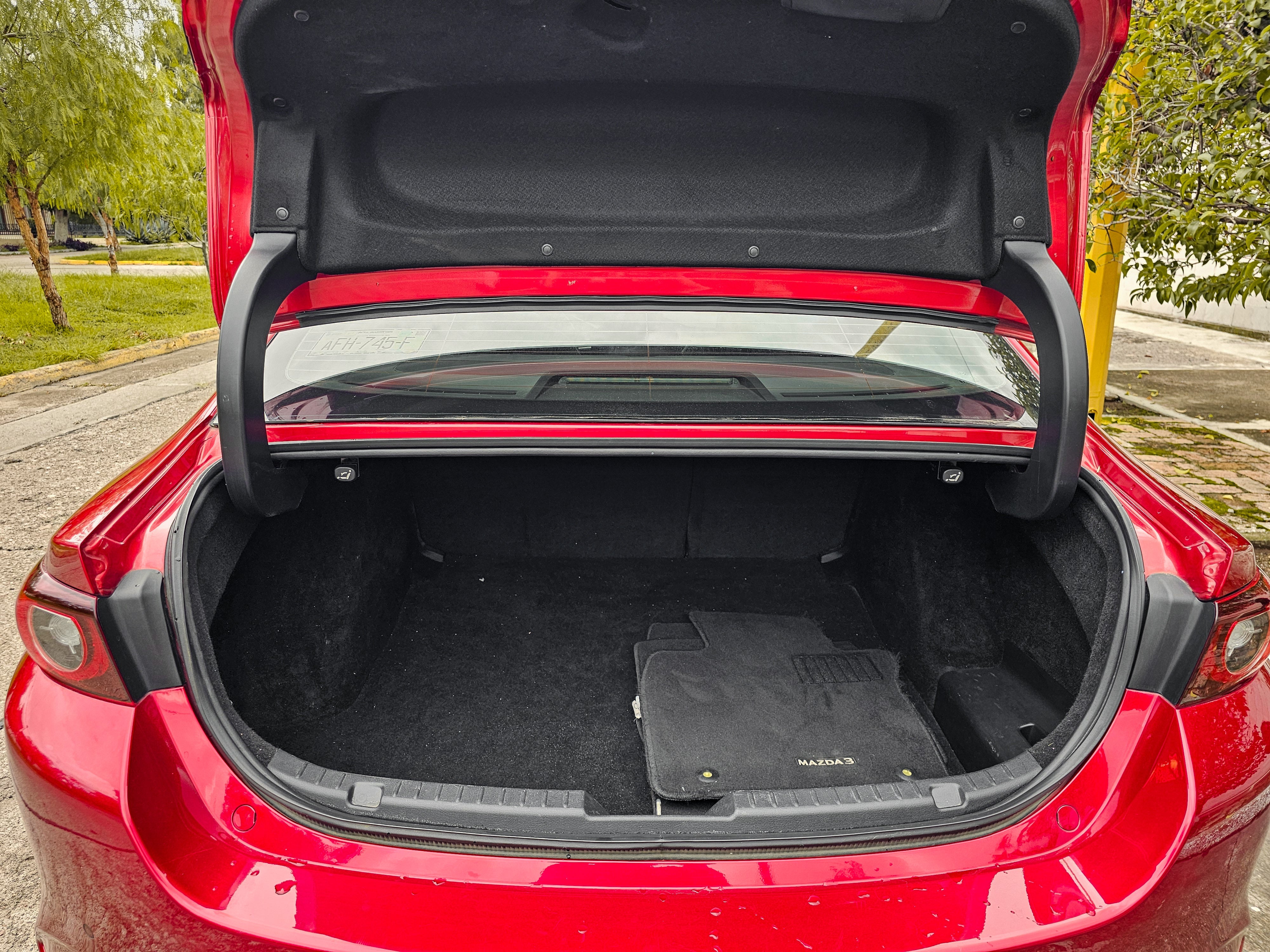 2025 Mazda Mazda 3 IGT