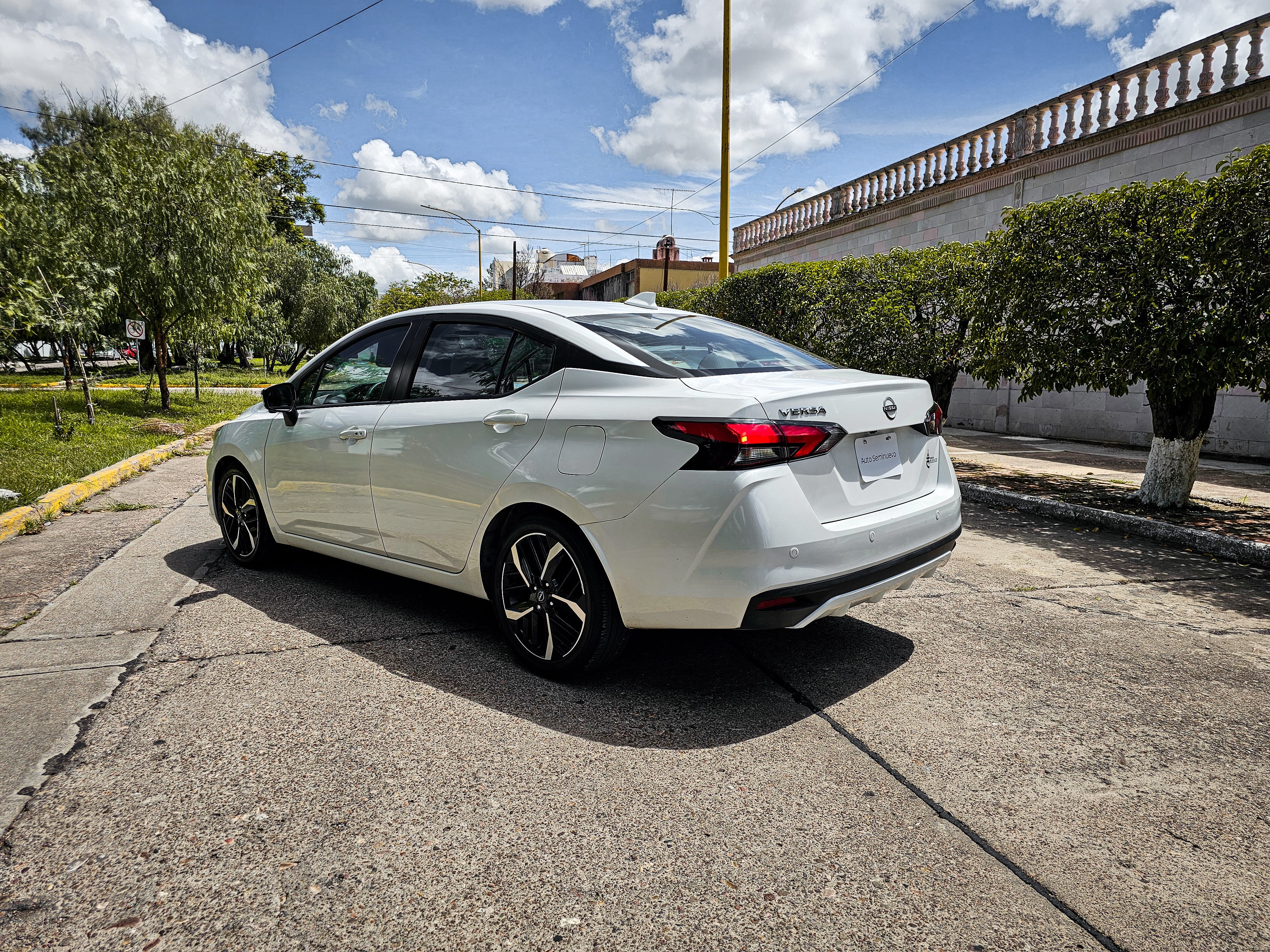 2024 Nissan Versa Exclusive