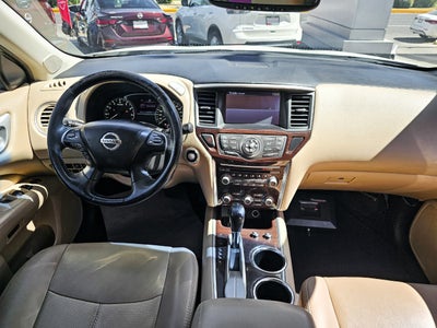 2016 Nissan Pathfinder Exclusive