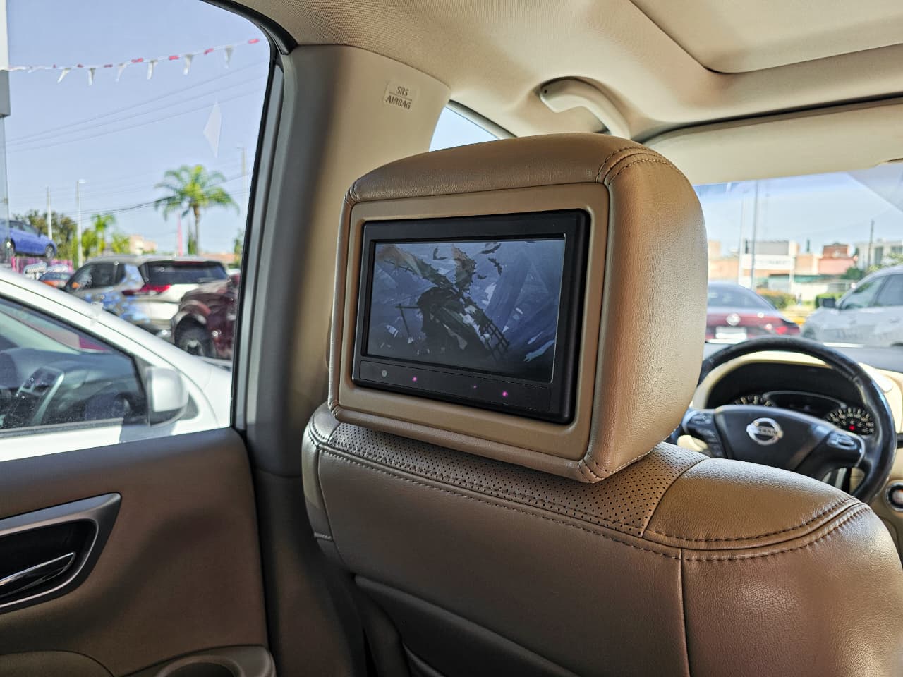 2016 Nissan Pathfinder Exclusive